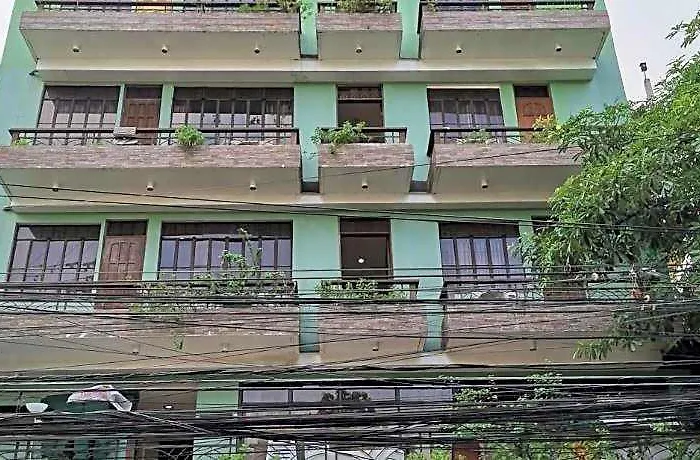 Hotel Makabata & Cafe Manila